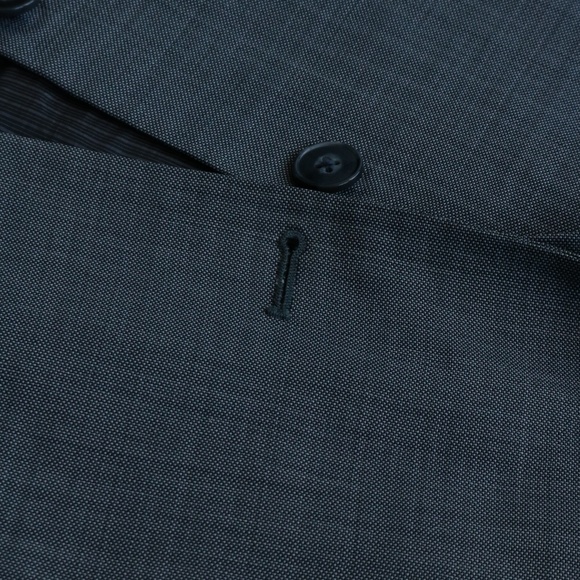 Calvin Klein Suit Set LIKE NEW - Picture 5 of 8